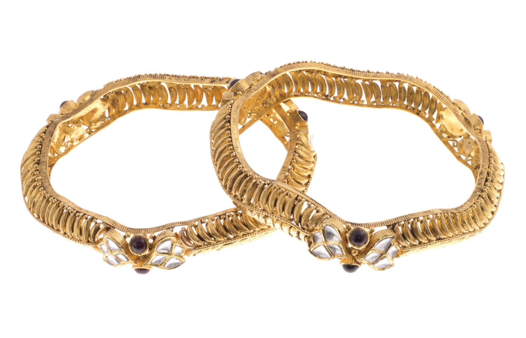 22ct Yellow Gold Antiquated Look Bangle with Synthetic Stones - Antique Gold Bangle Charm - Image 6